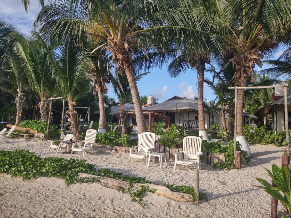 Lunazul Eco-Cabana Frente Al Mar Mahahual Exterior foto
