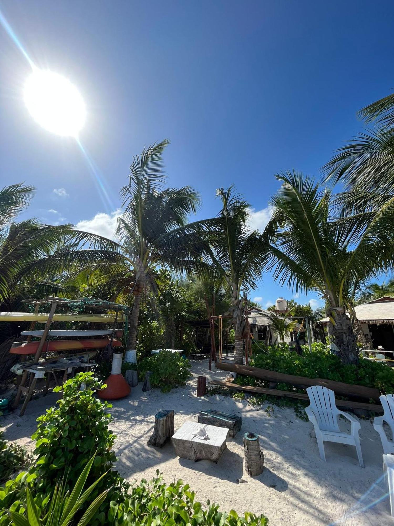Lunazul Eco-Cabana Frente Al Mar Mahahual Exterior foto